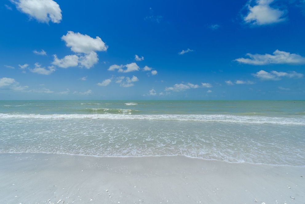 sanibel island beach